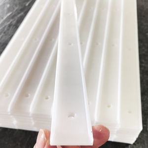 定制UPE加工件 白尼龙pa6加工件500万分子量超高分子量聚乙烯垫块
